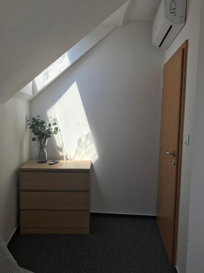 Appartamento Mymara 19 Bešeňová Esterno foto